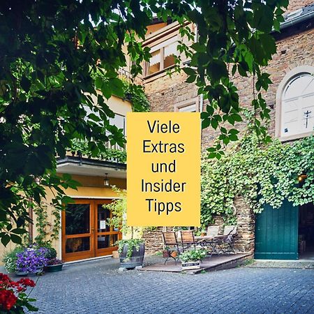 Ferienhaus Schwaab-Scherr, Genau Zwischen Bernkastel-Kues Und Traben-Trarbach, Mit Kostenlosem Oepnv-Ticket Fuer Bus Und Bahn, Parkplaetzen, Fahrradgarage Und Vielen Tipps Erden Dış mekan fotoğraf